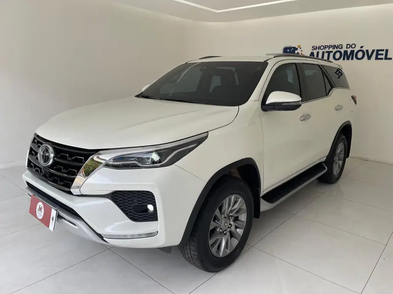 Toyota SRX 2.8 turbodiesel 5L 4x4 (Aut)