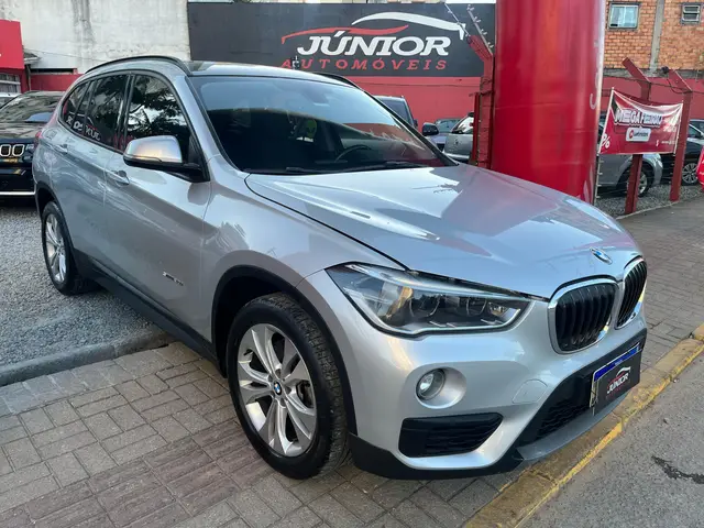 Carro BMW X1 2016 2.0 sDrive20i GP