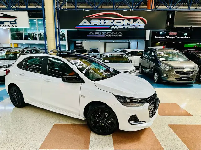 Carro Chevrolet Onix 2024 RS 1.0 Turbo (Aut.)