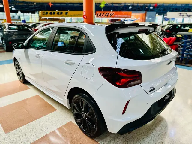 Carro Chevrolet Onix 2024 RS 1.0 Turbo (Aut.)