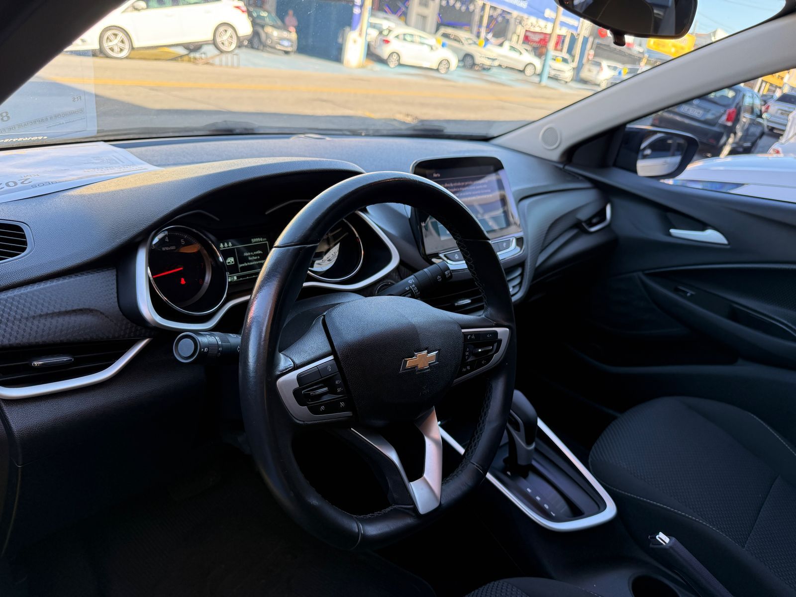Chevrolet Onix Plus