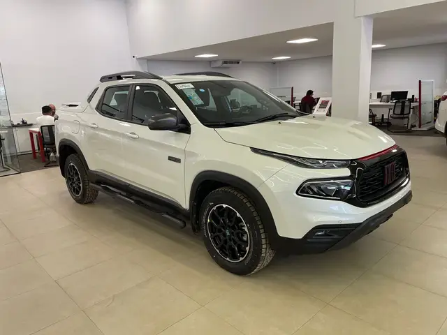 Carro Fiat Toro 2025 Ultra 1.3