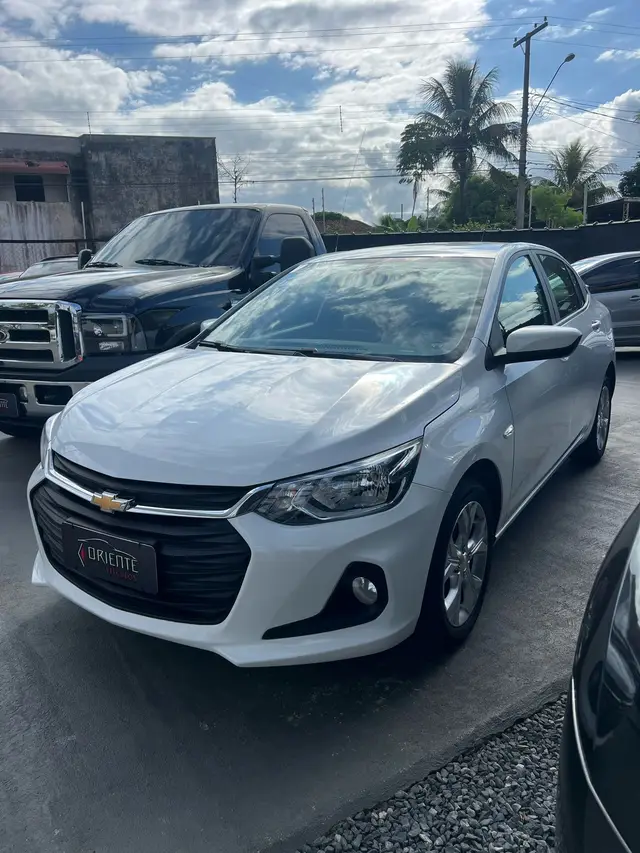 Carro Chevrolet Onix Plus 2023 LTZ 1.0 Turbo (Aut.)