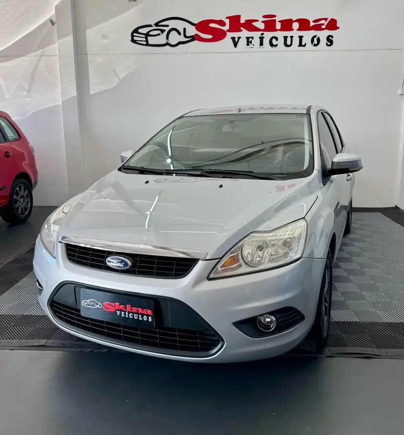 Ford Focus Sedan GLX 2.0 16V (Flex) (Aut)