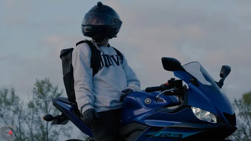 Homem-de-Ferro? Empresa vende capacete com head-up display e câmeras “360°”