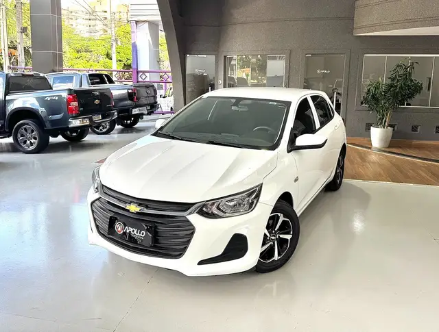 Carro Chevrolet Onix 2020 1.0 (Flex)