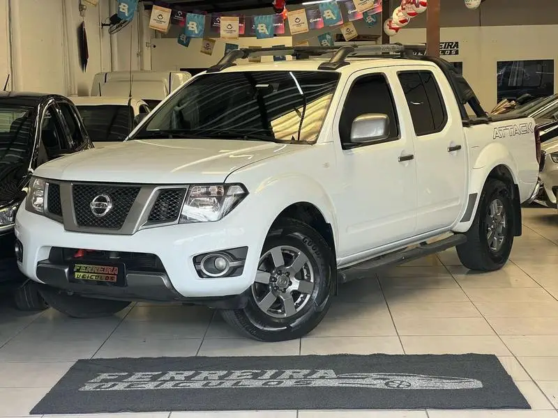 Nissan Frontier 2.5 TD CD 4x4 SV Attack