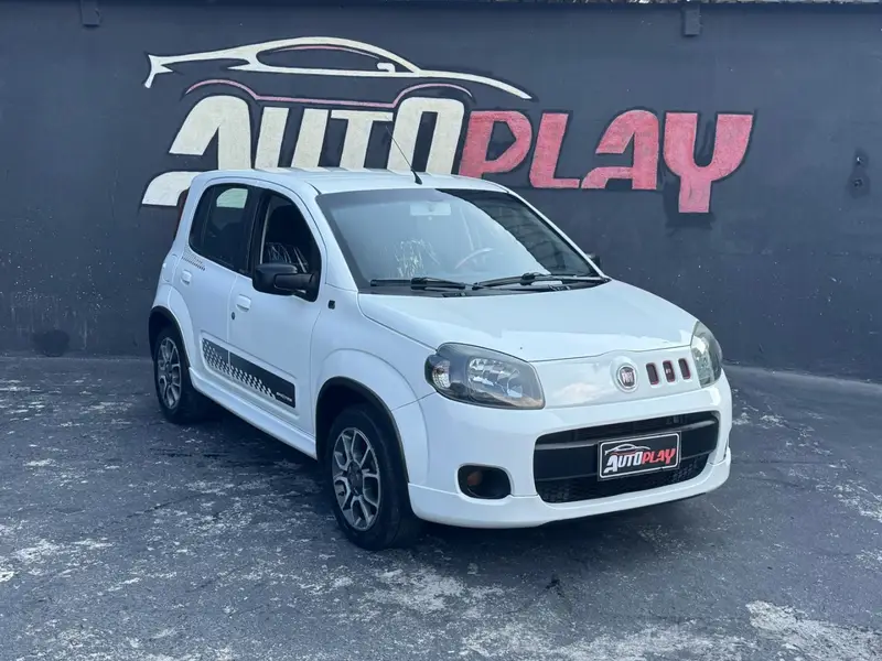 Fiat Uno Sporting 1.4 8V (Flex) 4p