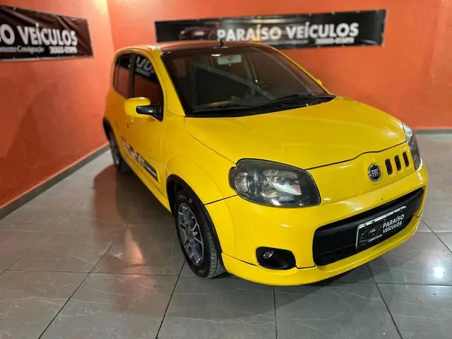 Carro Fiat Uno 2012 Attractive 1.4 8V (Flex) 2p