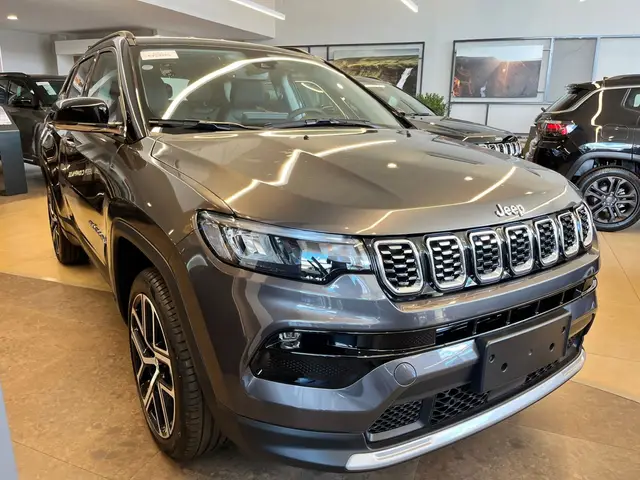 Carro Jeep Compass 2025 Limited 1.3 T270 (Aut) (Flex)