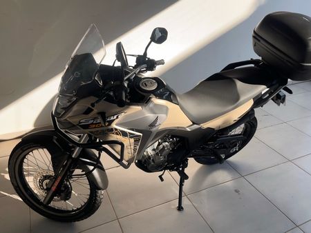 XRE Sahara 300 Adventure