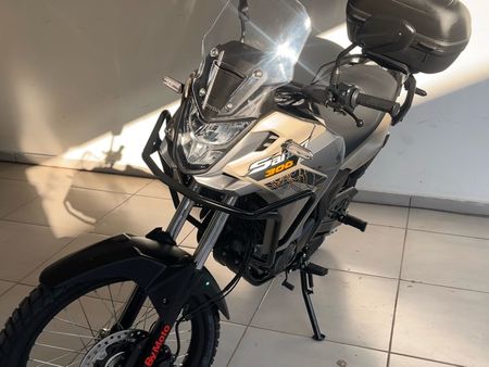 XRE Sahara 300 Adventure