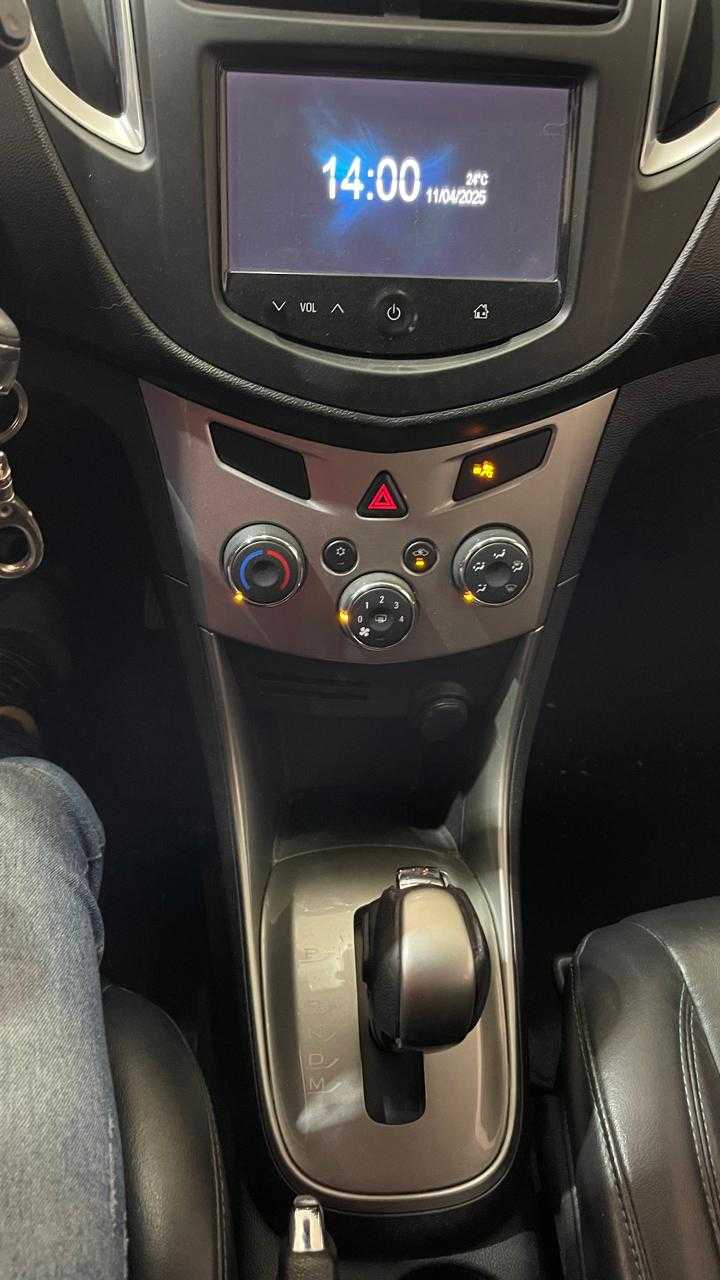 alt=