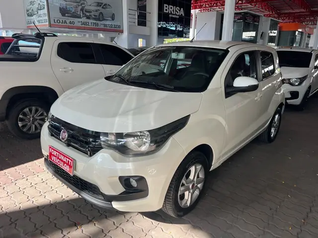 Carro Fiat Mobi 2018 FireFly Drive 1.0 (Flex)