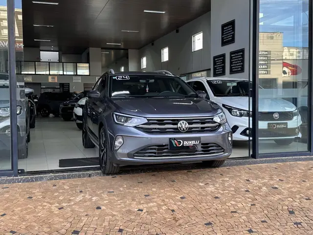 Carro Volkswagen Nivus 2024 Highline 200 TSI