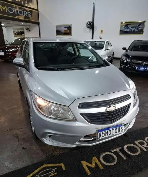 Carro Chevrolet Onix 2017 1.0 Joy SPE/4