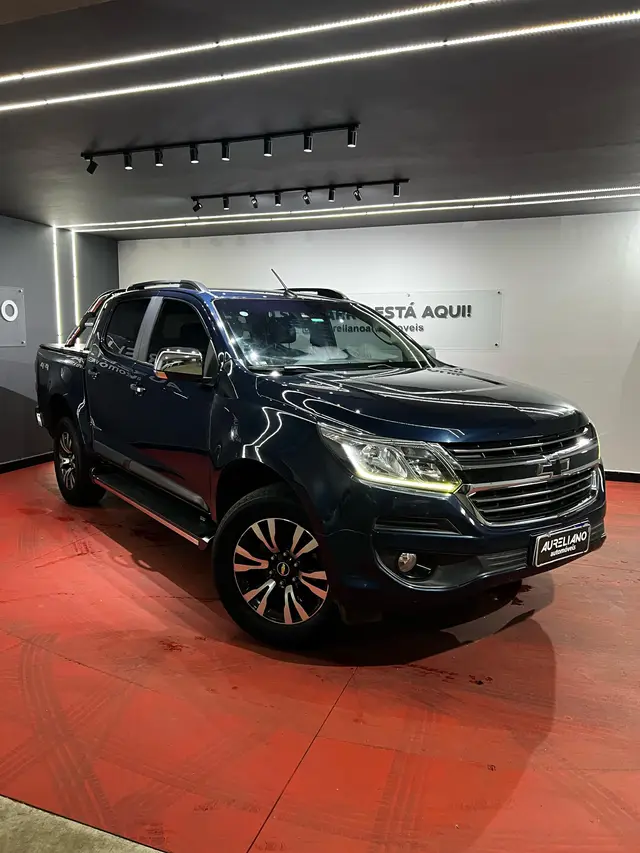 Carro Chevrolet S10 Cabine Dupla 2017 S10 2.8 CTDI LTZ 4WD (Cabine Dupla) (Aut)