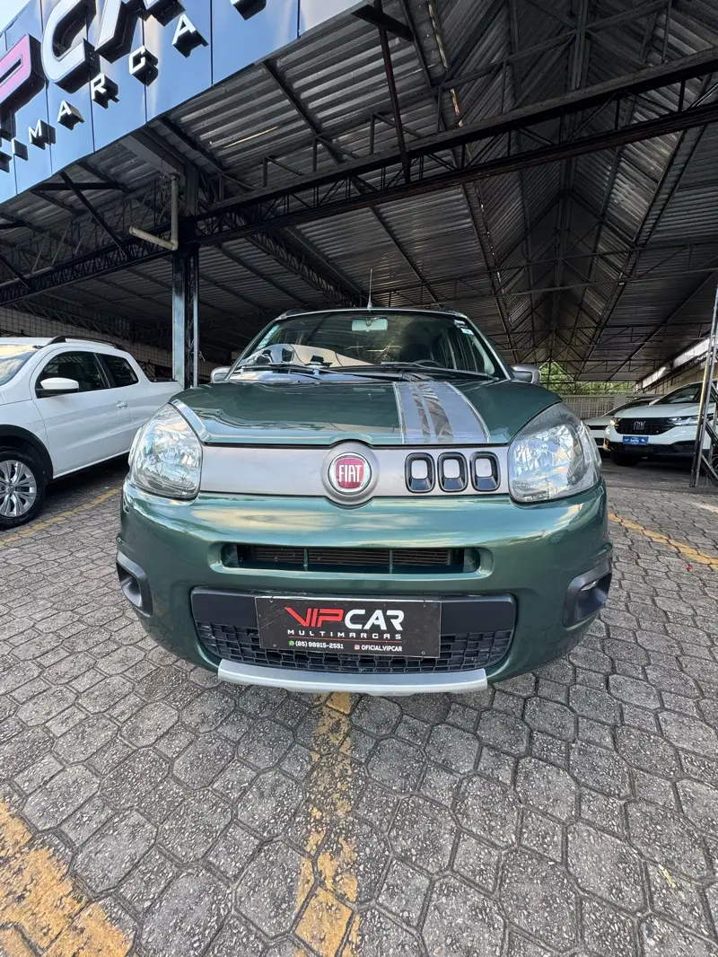 Fiat Uno Way Celeb. 1.0 8V (Flex) 4p