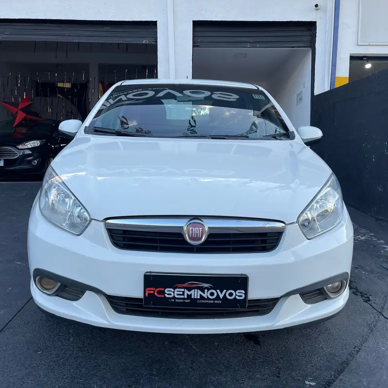 Fiat Grand Siena Essence 1.6 16V (Flex)