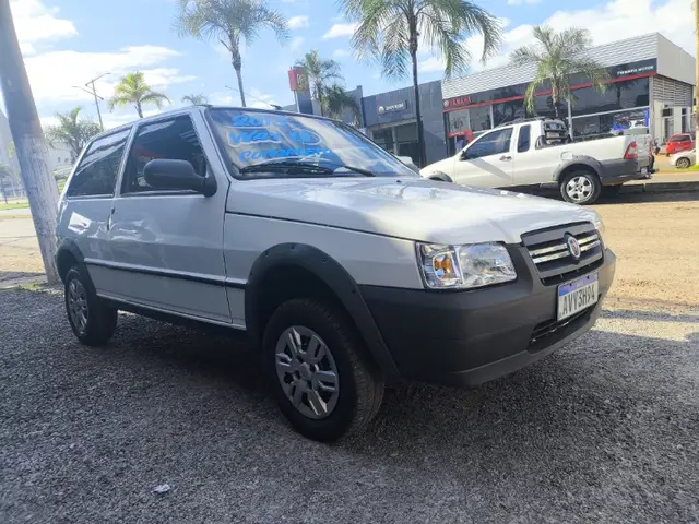 Carro Fiat Uno Mille 2013 Uno Mille WAY ECONOMY 1.0 F.Flex