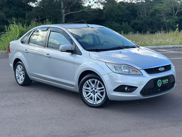 Carro Ford Focus Sedan 2013 GLX 2.0 16V (Flex)