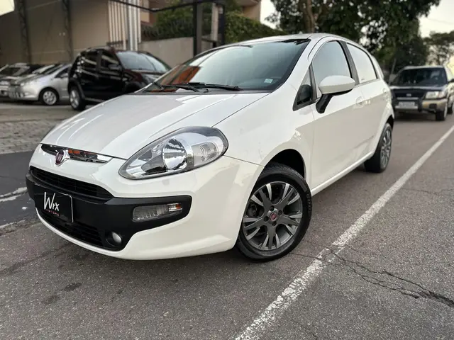 Carro Fiat Punto 2017 Attractive 1.4 (Flex)