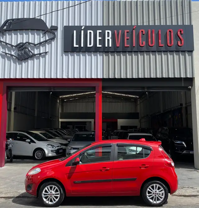 Carro Fiat Palio 2014 Essence 1.6 16V (Flex)