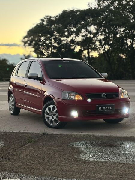 Corsa Hatch SS 1.8 (Flex)