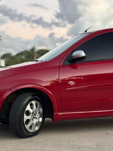 Corsa Hatch SS 1.8 (Flex)