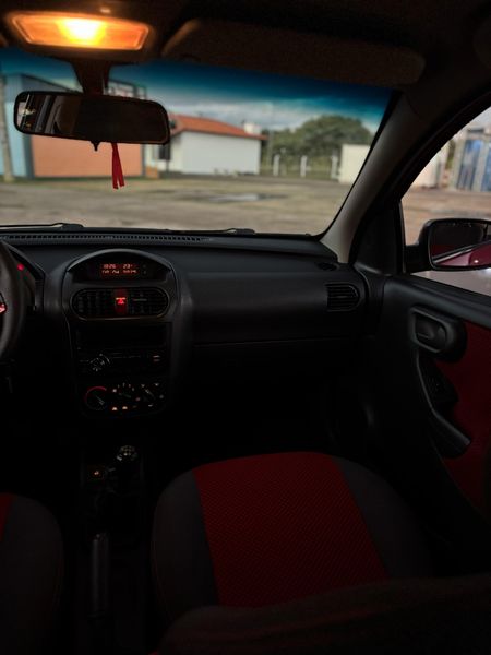 Corsa Hatch SS 1.8 (Flex)