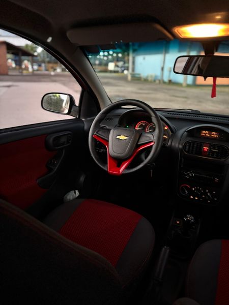 Corsa Hatch SS 1.8 (Flex)