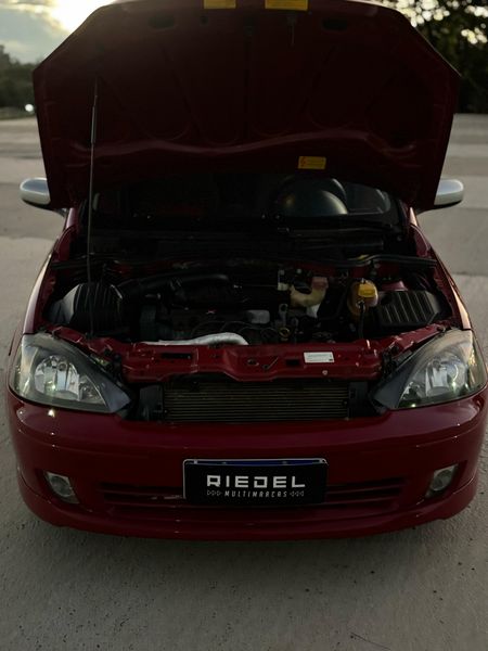 Corsa Hatch SS 1.8 (Flex)