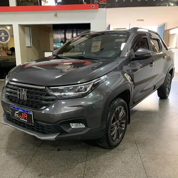 Fiat Strada Volcano 1.3 CD (Flex)