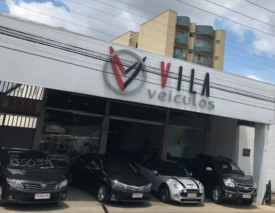 Fachada da loja VILA VEICULOS - Varginha - MG