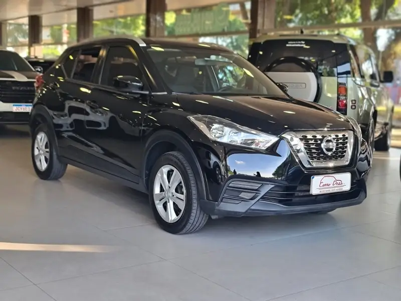 Nissan Kicks 1.6 S (Flex)