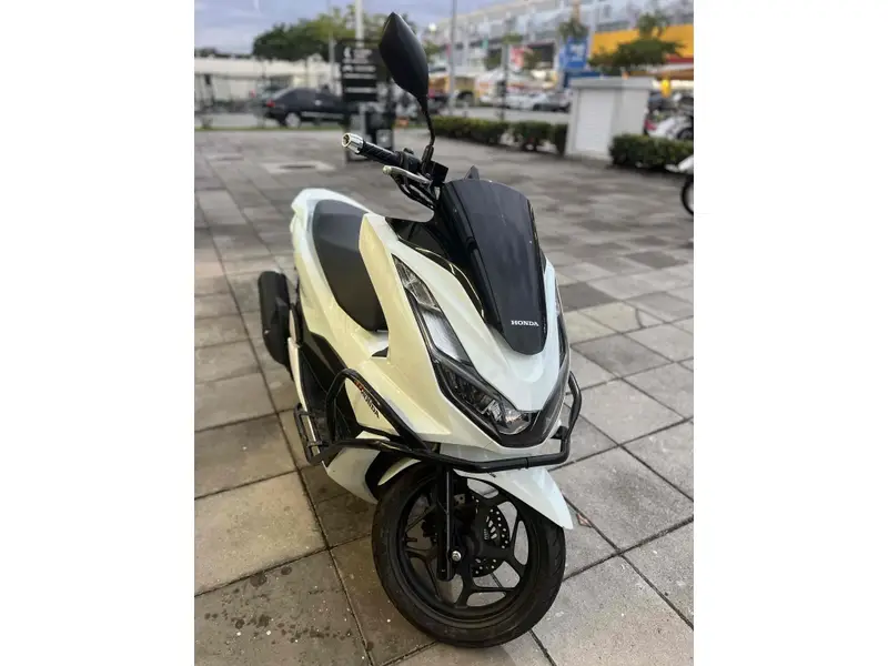Honda PCX 160 DLX ABS