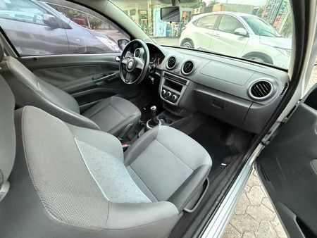 Saveiro 1.6 (Flex)