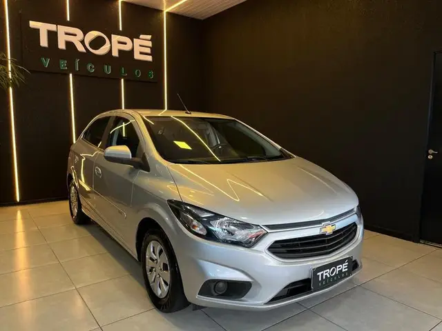 Carro Chevrolet Onix 2017 1.0 LT SPE/4