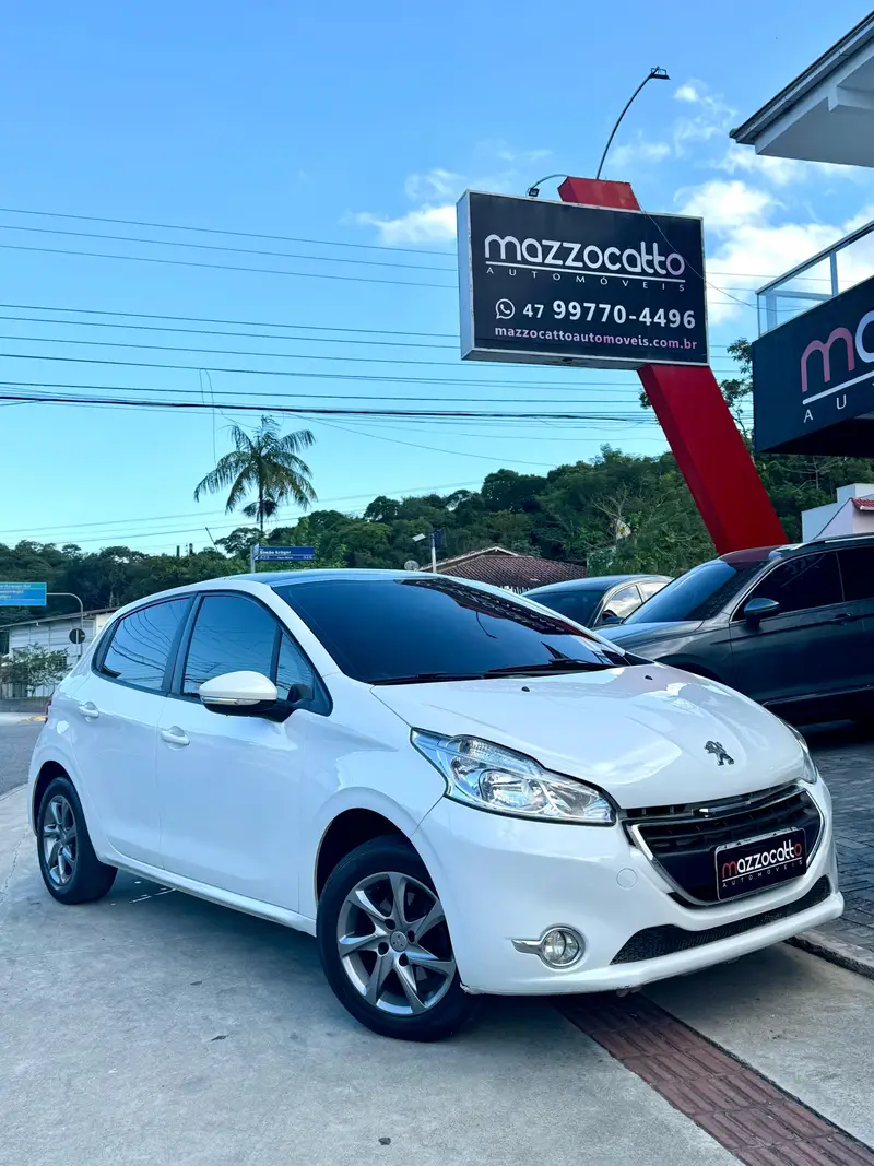 Peugeot 208 Active Pack 1.5 8V (Flex)