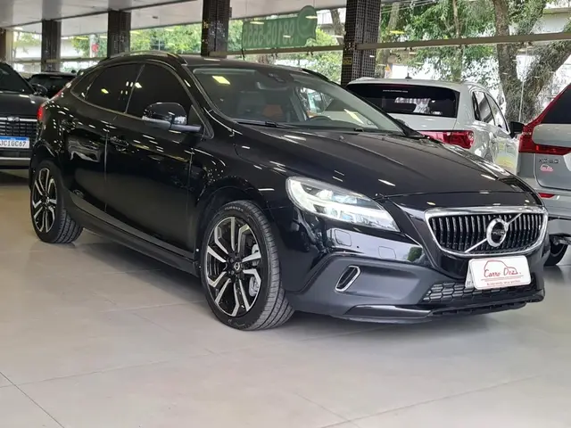 Carro Volvo V40 2017 2.0 T4 Cross Country