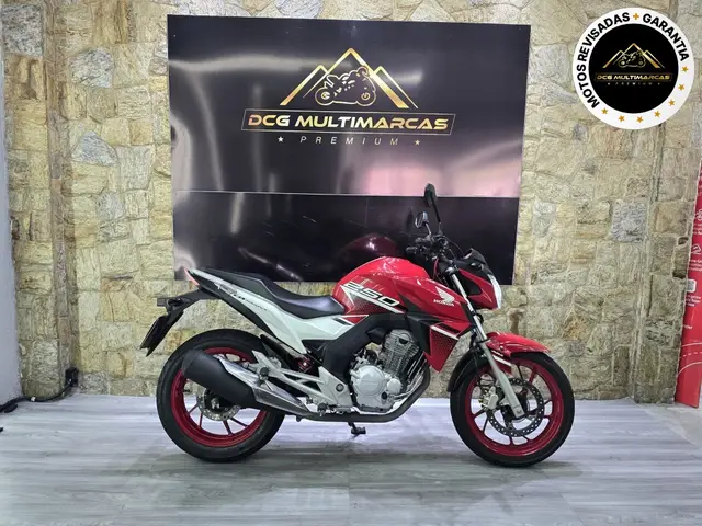 Moto Honda CB 250F Twister 2022 (CBS)