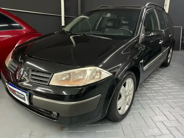 Carro Renault Megane Grand Tour 2008 Mégane Grand Tour Dynamique 2.0 16V (aut)