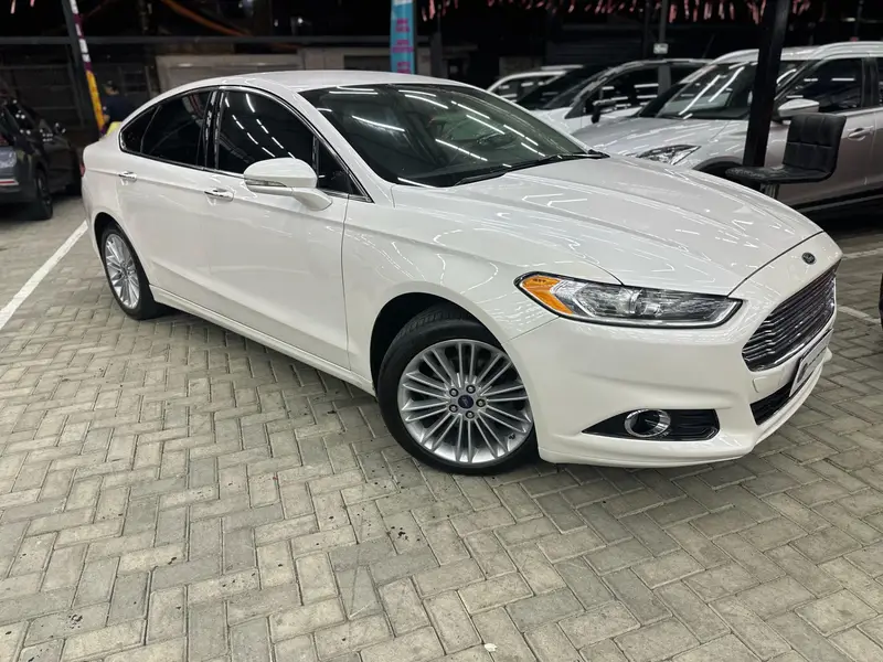 Ford Fusion 2.0 EcoBoost Titanium FWD (Aut)