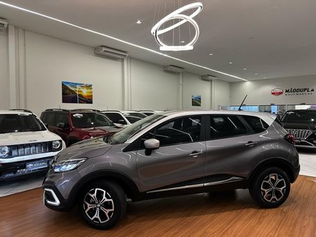 Captur Iconic 1.3 TB 16V Flex 5p Aut.