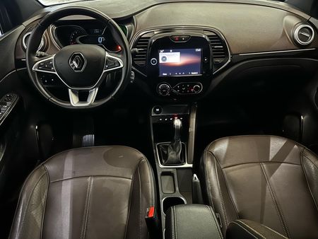 Captur Iconic 1.3 TB 16V Flex 5p Aut.