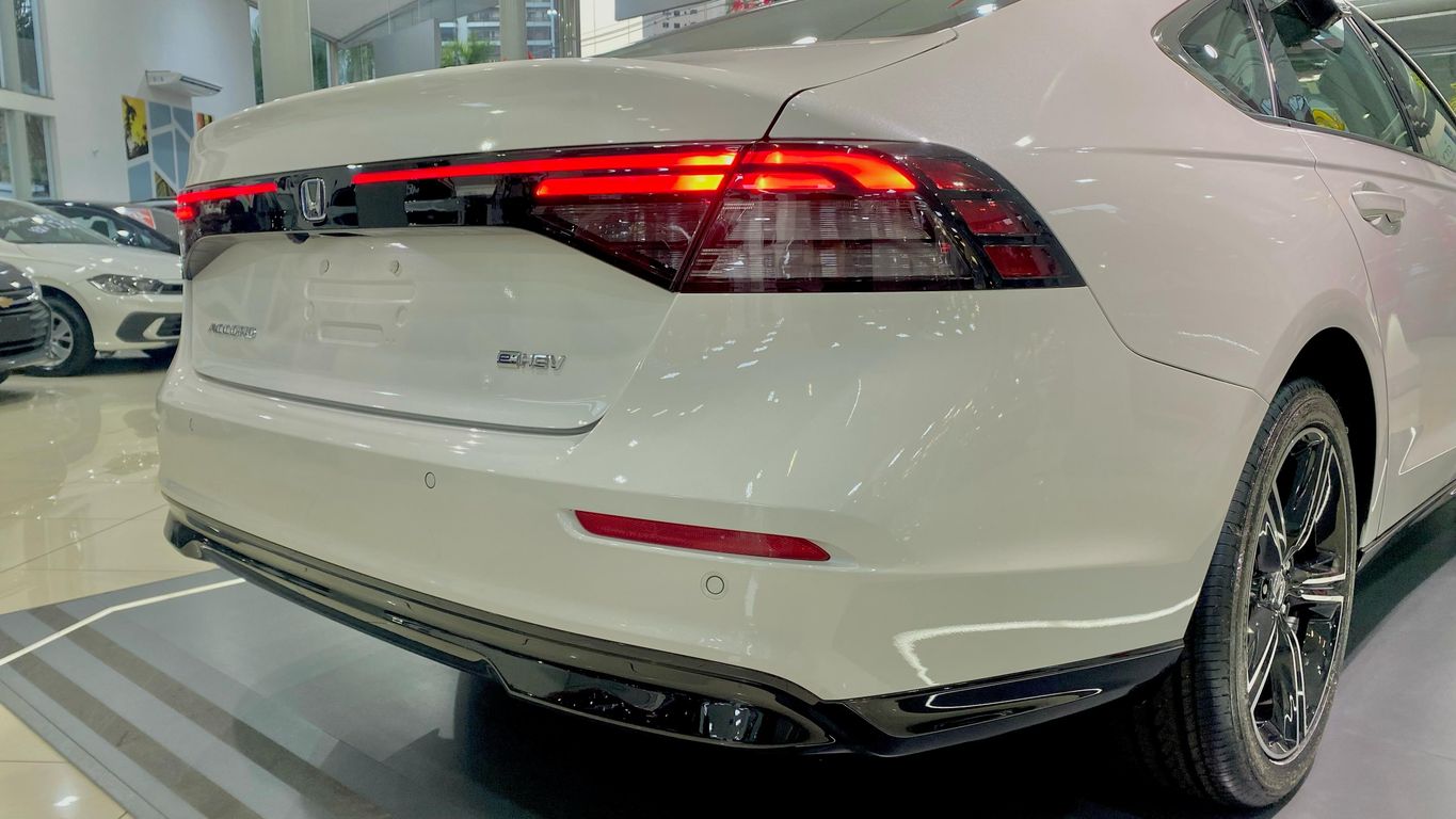 Accord Hybrid 2.0
