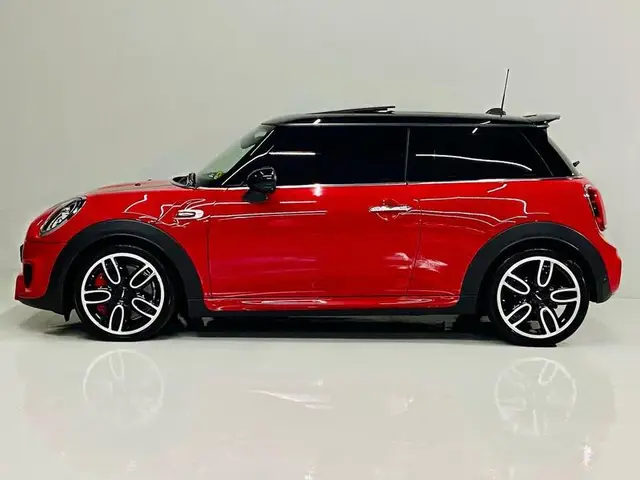 Carro MINI Cooper Cabrio 2019 John Works 2.0 Aut.