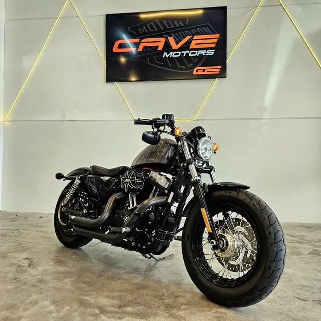 Carro Harley-Davidson Sportster Forty-Eight 2015 Forty-Eight