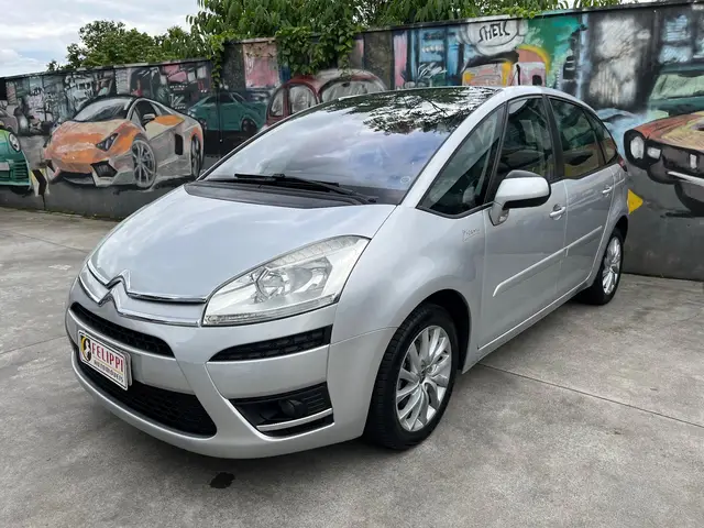 Carro Citroën C4 Picasso 2014 La Luna 2.0 16V BVA (Aut)