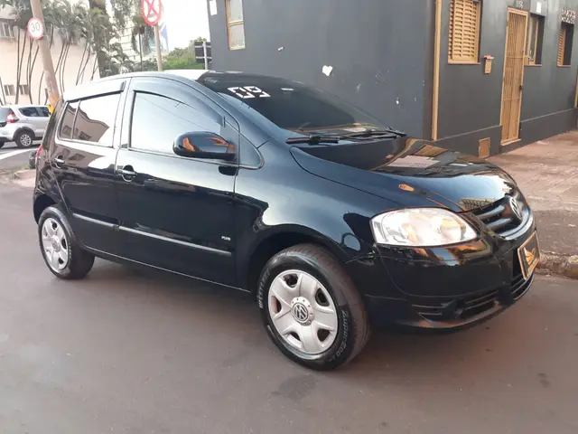 Carro Volkswagen Fox 2009 Plus 1.6 8V (Flex) 2p
